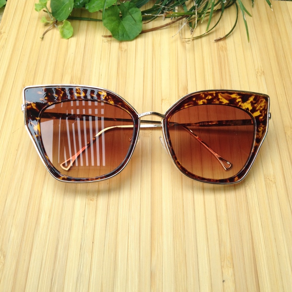 Big Sunglasses ready for summer, vacation.